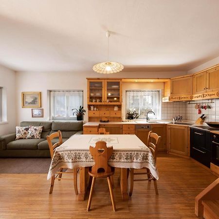 Ciasa Goti Apartment Moena Luaran gambar